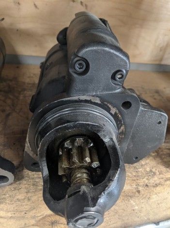 Стартер Prestolite Z12 двигатель Cummins L 325, 360 12 зубьев 24V 7.5кВт 5256984/3415537 - фото 2