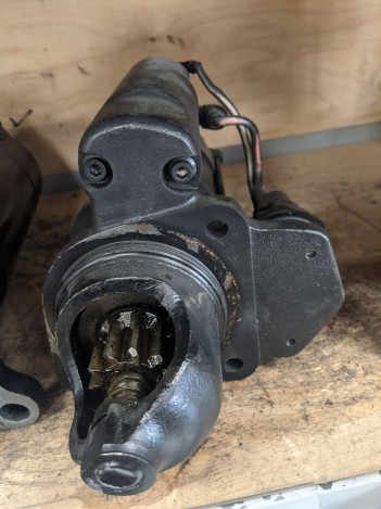 Стартер Prestolite Z12 двигатель Cummins L 325, 360 12 зубьев 24V 7.5кВт 5256984/3415537 - фото 4